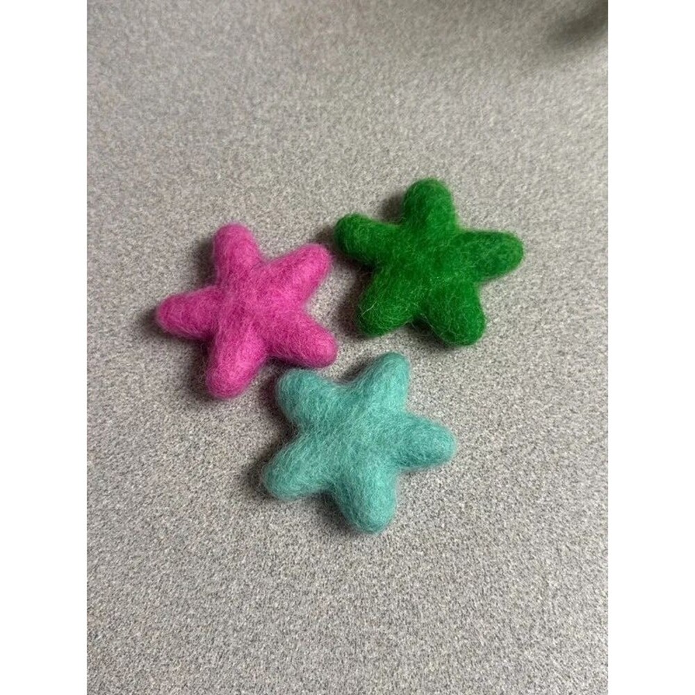 Three felt stars